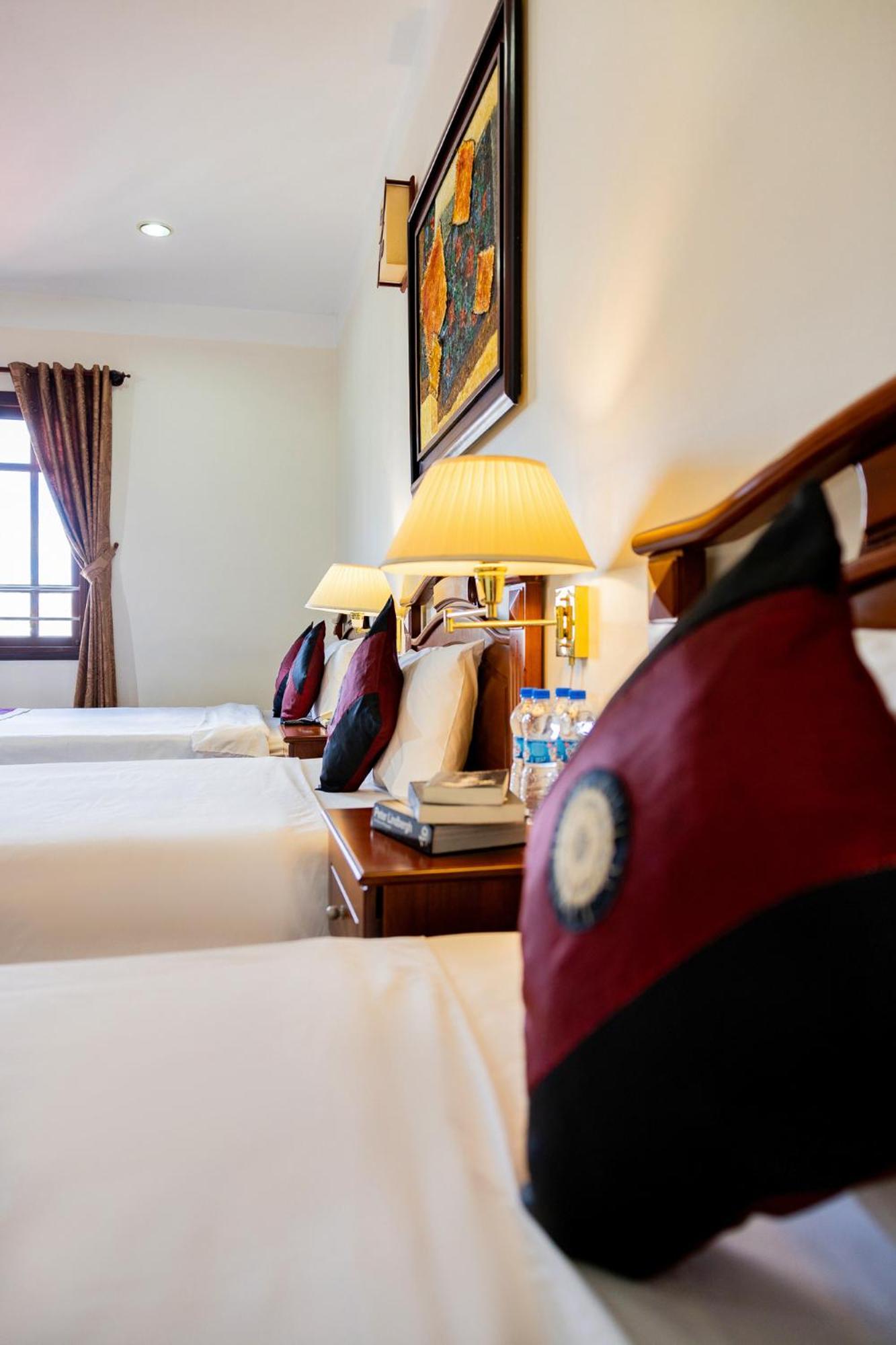 Hung Phong Hotel - Near Dalat Night Market Eksteriør billede